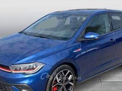 Volkswagen Polo 2.0 tsi dsg 2023 207cv tetto Beats 18" vari colori Blu/Azzurro usata Monte Compatri