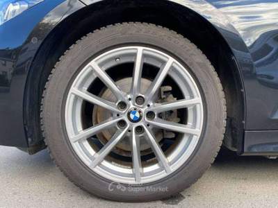 BMW Serie 3 318d 318 d touring auto 2023 150cv camera 17" vari colori Nero usata Monte Compatri