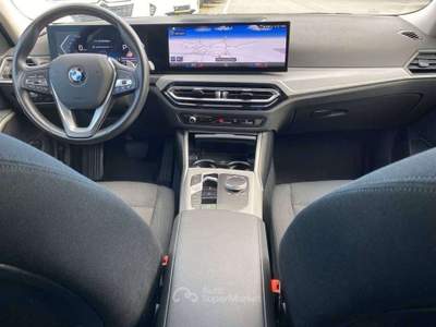 BMW Serie 3 318d 318 d touring auto 2023 150cv camera 17" vari colori Nero usata Monte Compatri