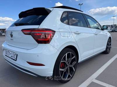 Volkswagen Polo 2.0 tsi dsg 2023 207cv tetto Alcantara Beats camera 18" vari colori Bianco usata Monte Compatri