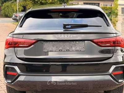 Audi Q3 Sportback 35 1.5 tfsi Identity Black S-tronic 18" Nero usata Monte Compatri