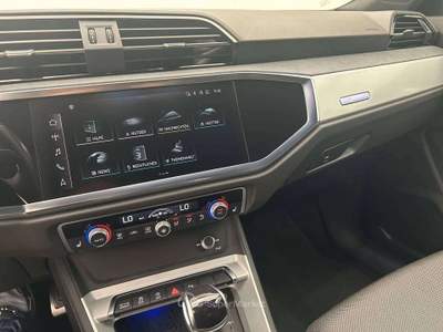 Audi Q3 Q3 35 2.0 tdi Identity Black s-tronic 2023 S Line Nero usata Monte Compatri
