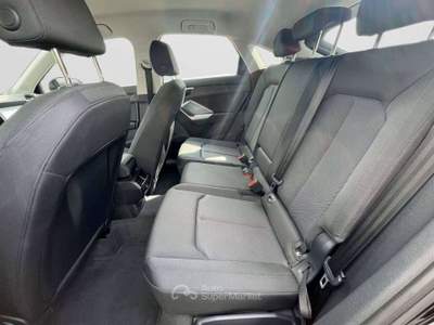 Audi Q3 Sportback 35 1.5 tfsi Identity Black s-tronic 2023 19" Nero usata Monte Compatri