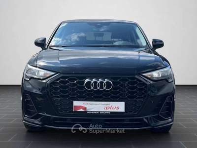 Audi Q3 Sportback 35 1.5 tfsi Identity Black s-tronic 2023 19" Nero usata Monte Compatri