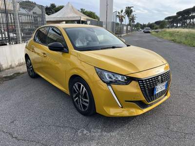 Peugeot 208 1.2 puretech Allure Giallo usata Roma