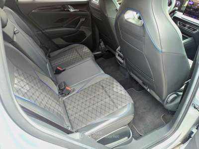 Volkswagen Tiguan Tiguan III 2024 2.0 tdi R-Line 150cv dsg Argento usata Volla