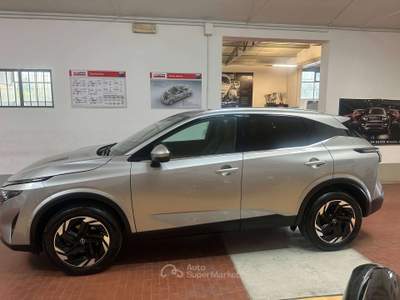 Nissan Qashqai Qashqai III 2024 1.3 mhev N-Connecta 2wd 140cv Grigio usata Arezzo