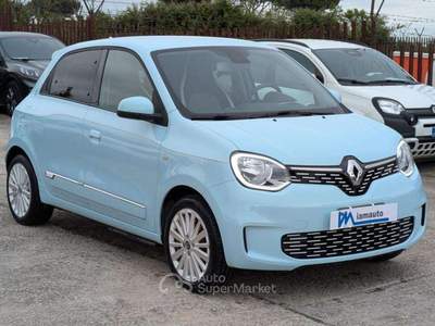 Renault Twingo Electric 22kwh Vibes 42cv NAVIGATORE RETROCAMERA Grigio usata Roma Renault Twingo Electric 22kwh Vibes 42cv NAVIGATORE RETROCAMERA Grigio usata Roma