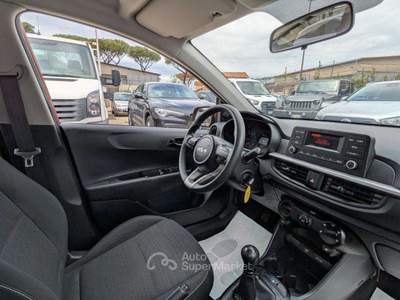 Kia Picanto Urban 1.0dpi 67cv Arancione usata Roma