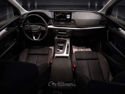 Audi Q5 Q5 I Sportback 2023 Sportback 40 2.0 tdi mhev 12V S line quattro s-tronic Argento usata Nardò