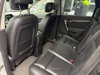 Chevrolet Captiva 2.0 vcdi 16v 7 POSTI Argento usata Lallio