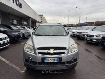 Chevrolet Captiva 2.0 vcdi 16v 7 POSTI Argento usata Lallio