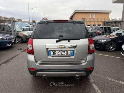 Chevrolet Captiva 2.0 vcdi 16v 7 POSTI Argento usata Lallio