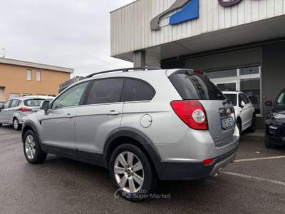 Chevrolet Captiva 2.0 vcdi 16v 7 POSTI Argento usata Lallio