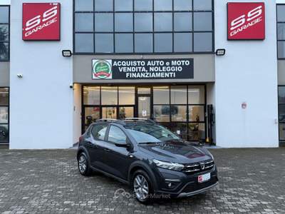 Dacia Sandero Stepway 1.0 TCe 90 CV Essential Grigio usata Calestano