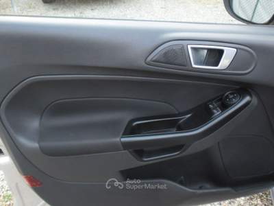 Ford Fiesta ADATTA A NEOPATENTATI Grigio usata Puegnago sul Garda