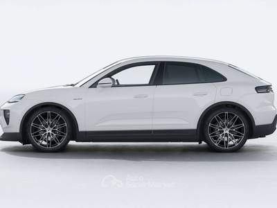 Porsche Macan 4 408CV_Iva esposta_Cerchi 22_Matrix_Disponibile Bianco usata Grandate