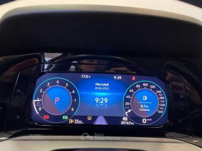 Volkswagen Golf 1.0 eTSI DSG Life 5P MHEV Blu/Azzurro usata Andalo Valtellino