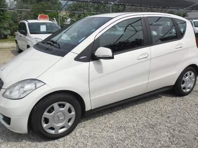 Mercedes-Benz Classe A ADATTA A NEOPATENTATI Bianco usata Puegnago sul Garda