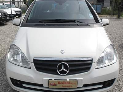 Mercedes-Benz Classe A ADATTA A NEOPATENTATI Bianco usata Puegnago sul Garda