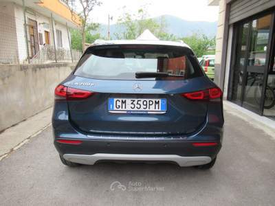 Mercedes-Benz GLA Automatic Executive Blu/Azzurro usata Striano