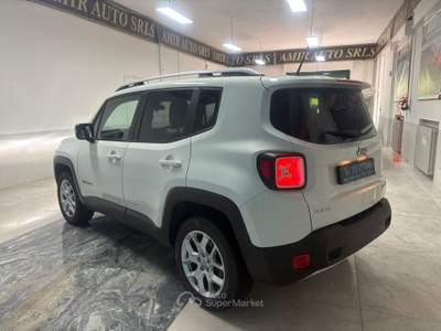 Jeep Renegade 4WD Active Drive Low Limited Bianco usata Carpi