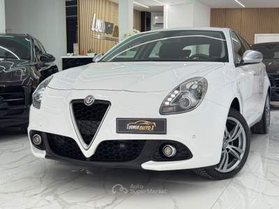 Alfa Romeo Giulietta 1.4 120Cv GPL Super Full Opt Bianco usata Qualiano