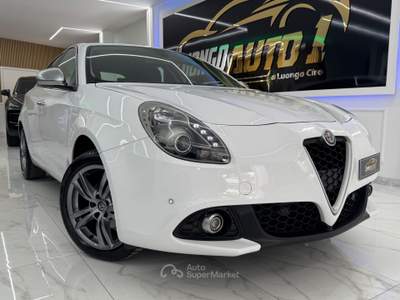 Alfa Romeo Giulietta 1.4 120Cv GPL Super Full Opt Bianco usata Qualiano