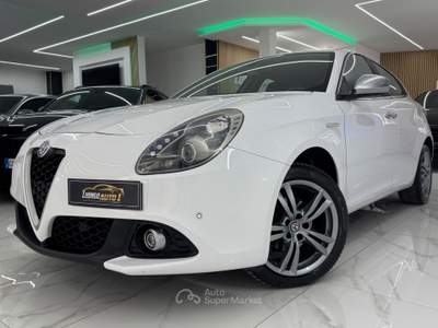 Alfa Romeo Giulietta 1.4 120Cv GPL Super Full Opt Bianco usata Qualiano