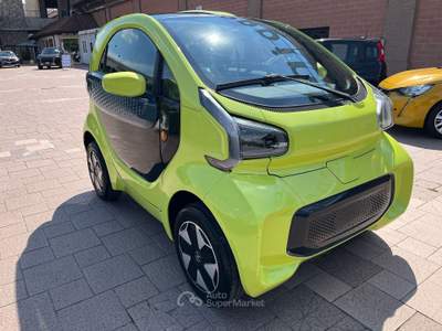 XEV Yoyo GUIDABILE DA 16 ANNI - 24 MESI GARANZIA Nero usata Lonato del Garda