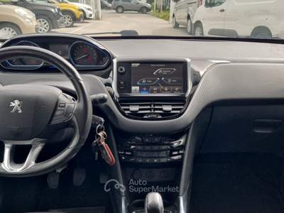 Peugeot 2008 Stop&Start Active Bianco usata San Giuseppe Vesuviano
