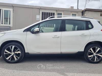 Peugeot 2008 Stop&Start Active Bianco usata San Giuseppe Vesuviano