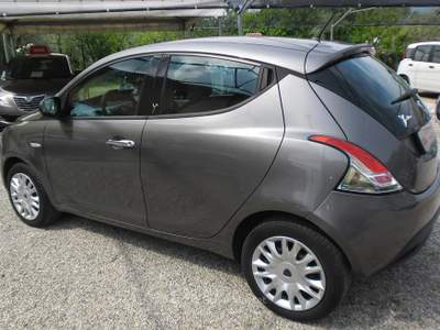Lancia Ypsilon ADATTA A NEOPATENTATI Grigio usata Puegnago sul Garda