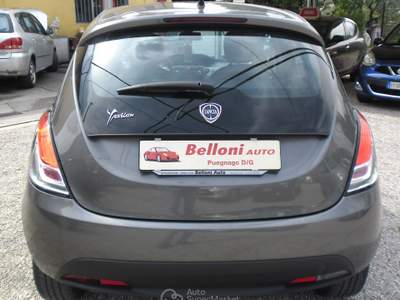 Lancia Ypsilon ADATTA A NEOPATENTATI Grigio usata Puegnago sul Garda