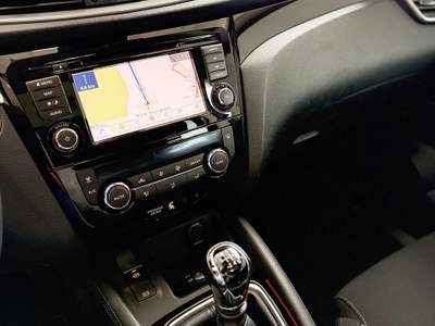 Nissan Qashqai N-Connecta |tetto panoramico| Nero usata San Felice a Cancello