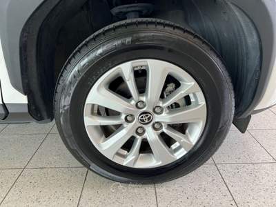 Toyota Yaris Cross Yaris Cross 1.5h Business fwd 116cv e-cvt Bianco usata Piombino Dese