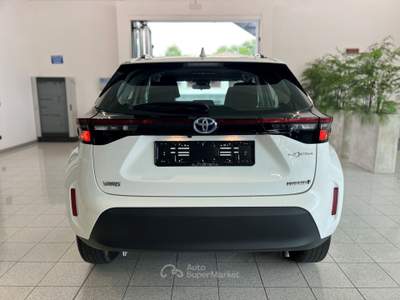 Toyota Yaris Cross Yaris Cross 1.5h Business fwd 116cv e-cvt Bianco usata Piombino Dese