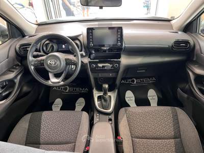 Toyota Yaris Cross Yaris Cross 1.5h Business fwd 116cv e-cvt Bianco usata Piombino Dese