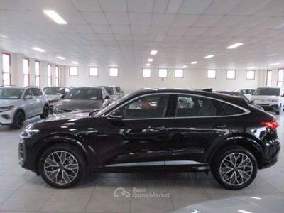 Audi Q5 Q5 SPB 2.0 TDI mhev+ S-Line Quattro 204CV S-Tronic Nero usata Fossano
