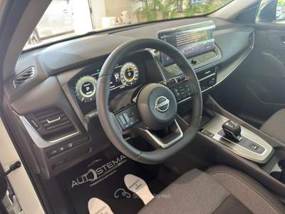Nissan Qashqai Qashqai 1.3 mhev N-Connecta 2wd 158cv xtronic Bianco usata Piombino Dese
