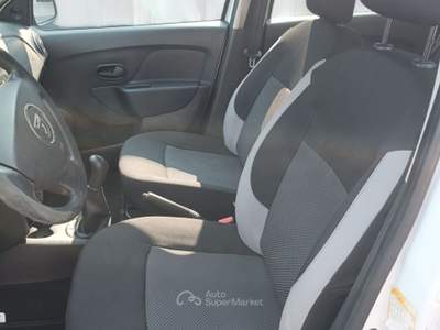 Dacia Sandero Ambiance Bianco usata Pisa