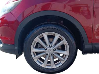Nissan Qashqai 2WD Acenta Rosso usata Pisa