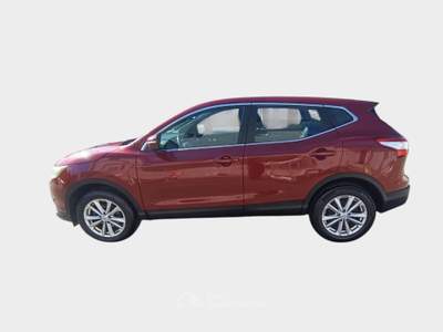 Nissan Qashqai 2WD Acenta Rosso usata Pisa