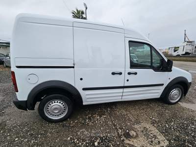 Ford Transit Connect 1.8TDCi TETTO ALTO/PORTA LATERALE Bianco usata Andria