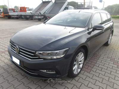 Volkswagen Passat Passat VIII 2019 Variant 2.0 tdi Business 150cv Grigio usata Medolla