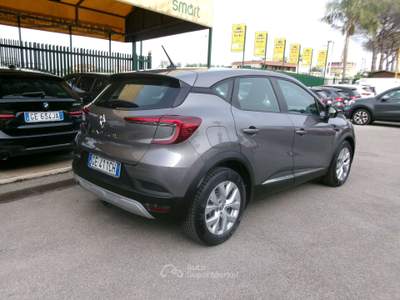 Renault Captur CAPTUR 2 1.5 BLUEDCI 115CV EDC CAMBIO AUTOMATICO KM CERTIFICATI Grigio usata Giugliano in Campania