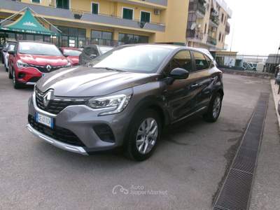 Renault Captur CAPTUR 2 1.5 BLUEDCI 115CV EDC CAMBIO AUTOMATICO KM CERTIFICATI Grigio usata Giugliano in Campania