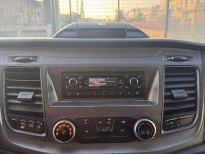 Ford Transit Custom 300 L2H2 2.0 ECOBLUE HYBRID FURGONE 3 POSTI - 2021 Bianco usata Corato