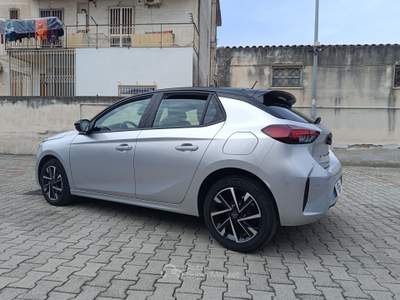 Opel Corsa Edition Argento usata Pompei