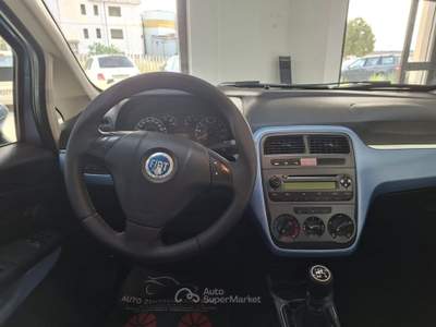 Fiat Grande Punto 5 porte Dynamic Blu/Azzurro usata Mottola